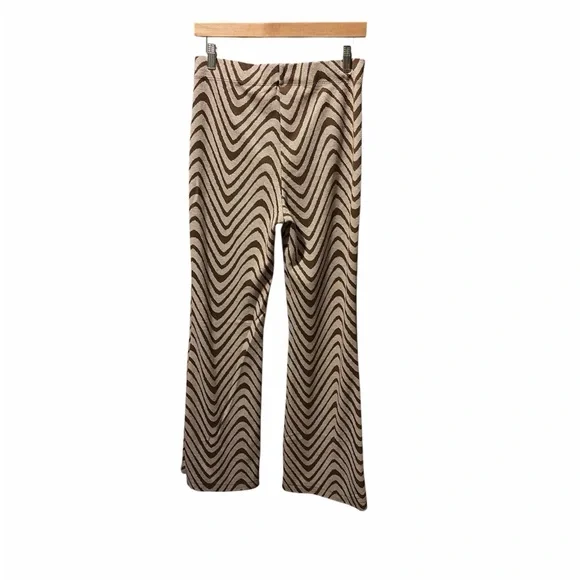 Urban Outfitters Cream and Brown Zigzag Flare Pants - Picture 3 of 5